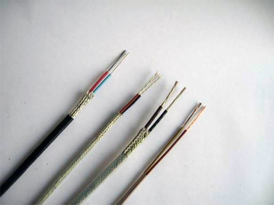 本質(zhì)安全防爆測溫系統(tǒng)用熱電偶補(bǔ)償導(dǎo)線、補(bǔ)償電纜